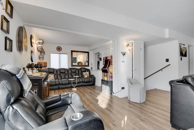 411 Suwanee Street, Park Forest, IL 60466