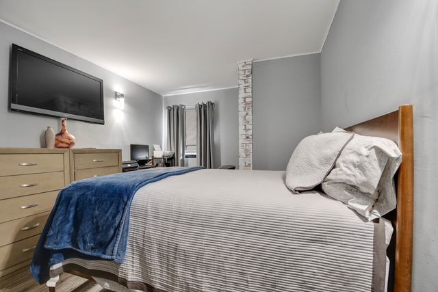 411 Suwanee Street, Park Forest, IL 60466