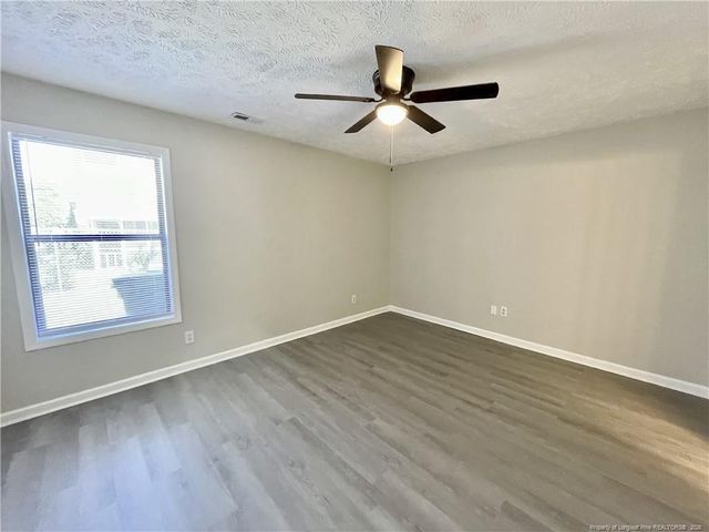 187 Aloha Drive, Fayetteville, NC 28311