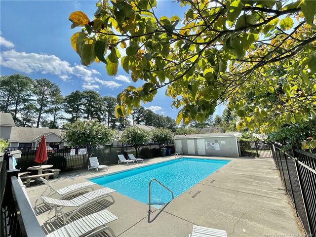 187 Aloha Drive, Fayetteville, NC 28311