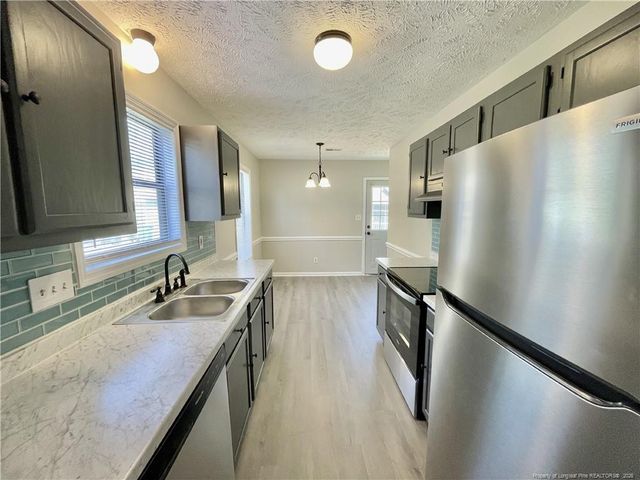 187 Aloha Drive, Fayetteville, NC 28311