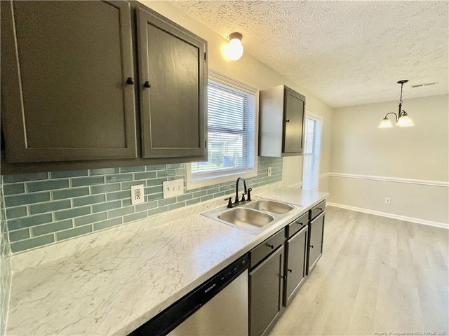 187 Aloha Drive, Fayetteville, NC 28311