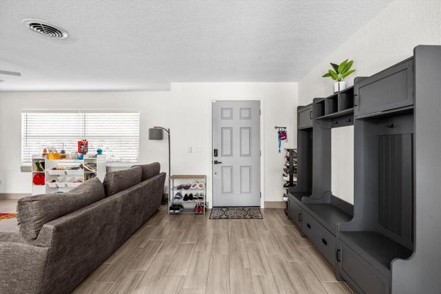 907 Antigua Avenue, Fort Pierce, FL 34982