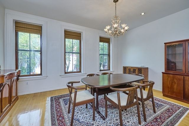 40 Isabella 2E, Boston, MA 02116