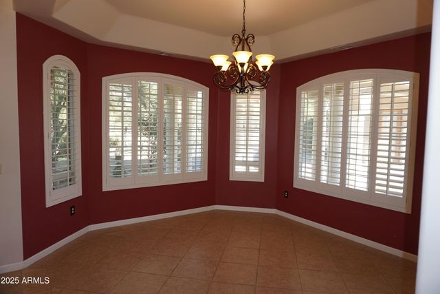 7917 E CAVE CREEK Road, Carefree, AZ 85377