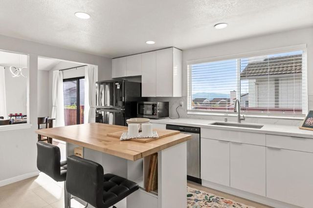 610 Skyway Drive, San Jose, CA 95111