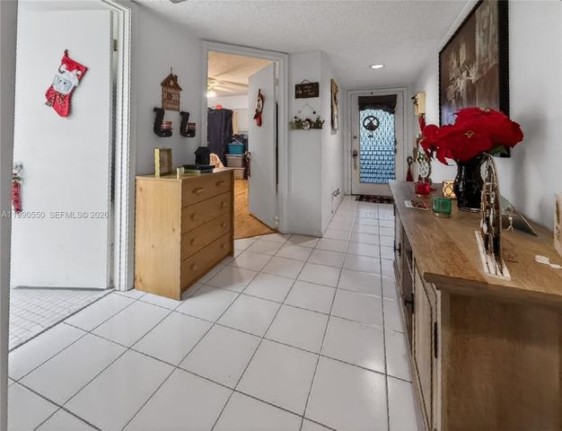 1000 SW 125th Ave 102N, Pembroke Pines, FL 33027