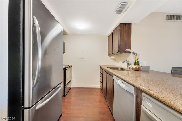 205 East Harmon Avenue 220, Las Vegas, NV 89169