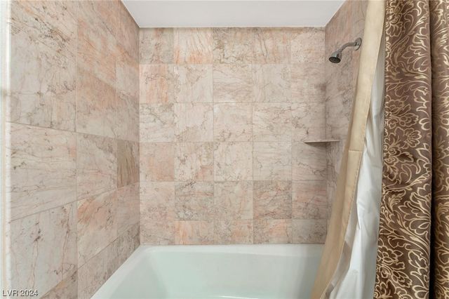 205 East Harmon Avenue 220, Las Vegas, NV 89169