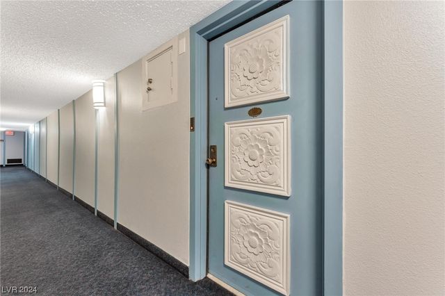 205 East Harmon Avenue 220, Las Vegas, NV 89169