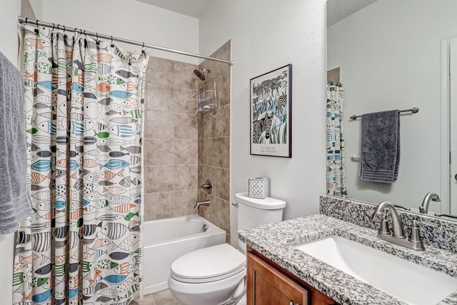 1743 Garden Way SW, Albuquerque, NM 87105