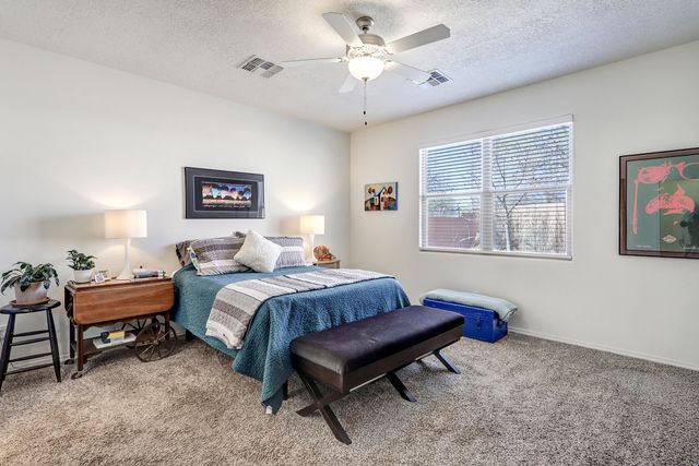 1743 Garden Way SW, Albuquerque, NM 87105