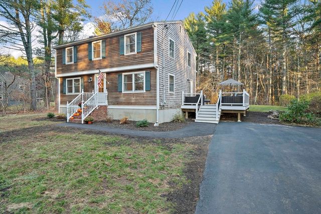 15 Cross Street, Plympton, MA 02367