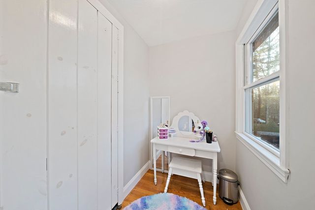 15 Cross Street, Plympton, MA 02367