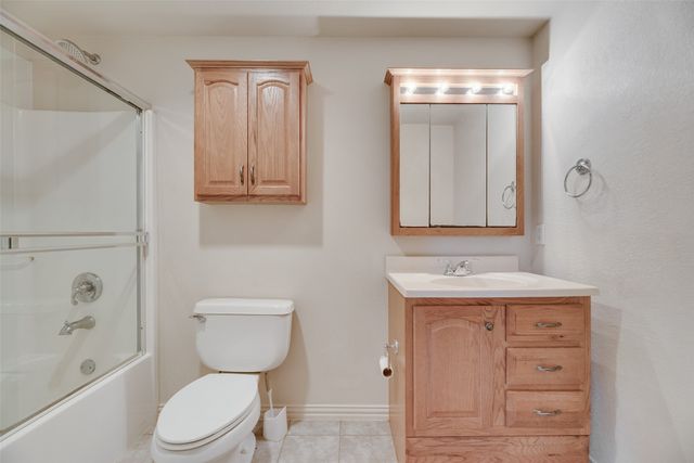 1255 Vineyard Road, Gunter, TX 75058