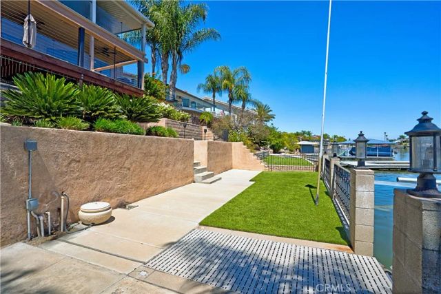 30374 Point Marina Drive, Canyon Lake, CA 92587