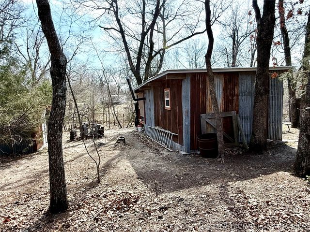 117197 S 4205 Road, Eufaula, OK 74432