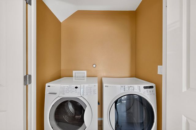 2180 W Alameda Street 14, Santa Fe, NM 87507