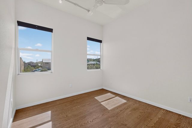 2180 W Alameda Street 14, Santa Fe, NM 87507