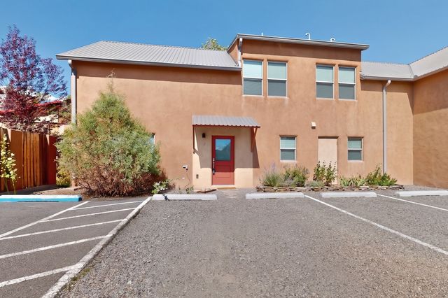 2180 W Alameda Street 14, Santa Fe, NM 87507