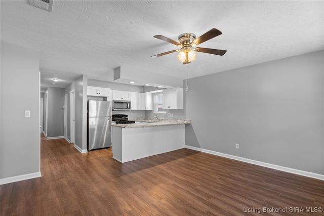 1410 Ekin Avenue, New Albany, IN 47150