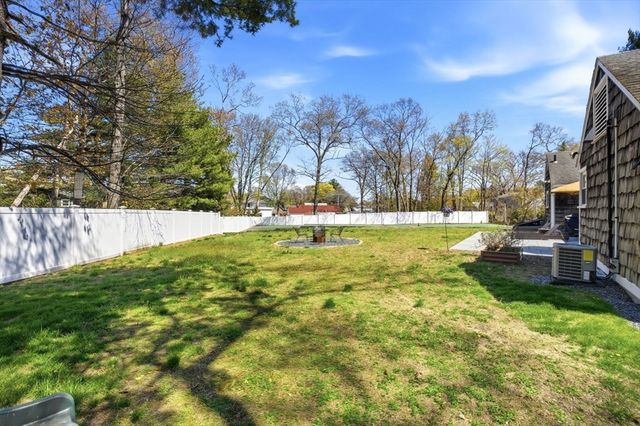 24 Fern Circle, Brockton, MA 02301