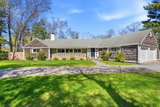24 Fern Circle, Brockton, MA 02301