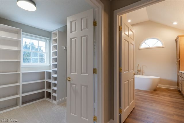 8955 Stoneybrook Drive, Broadview Heights, OH 44147