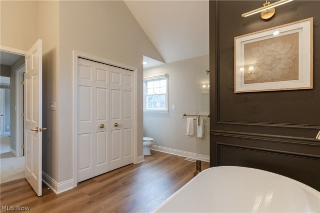 8955 Stoneybrook Drive, Broadview Heights, OH 44147