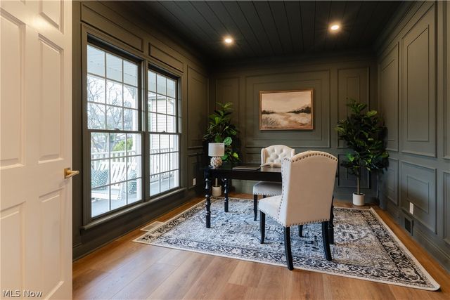 8955 Stoneybrook Drive, Broadview Heights, OH 44147