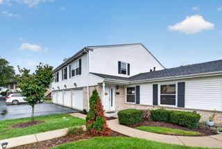 841 Pahl Road, Elk Grove Village, IL 60007