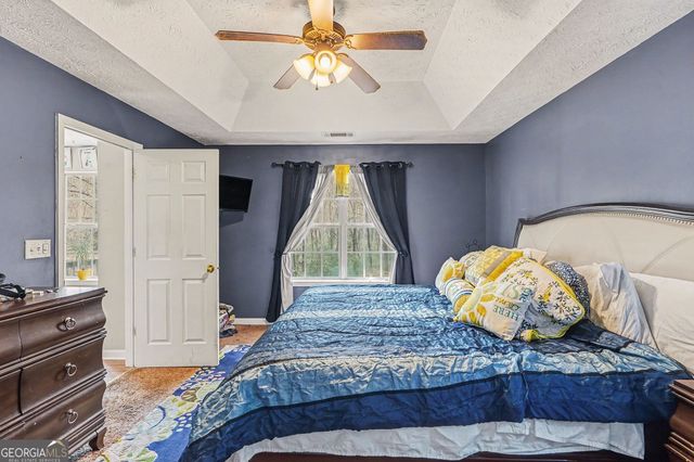 240 Grove Pointe Drive, Locust Grove, GA 30248