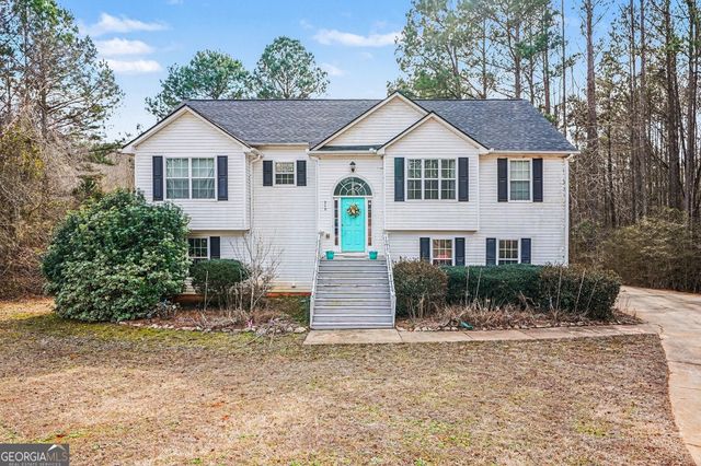 240 Grove Pointe Drive, Locust Grove, GA 30248