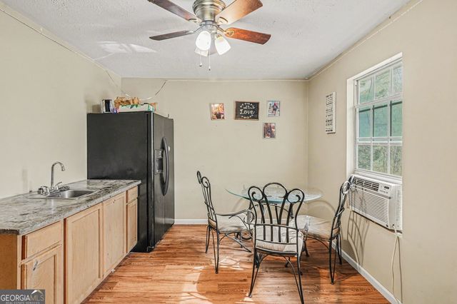 240 Grove Pointe Drive, Locust Grove, GA 30248