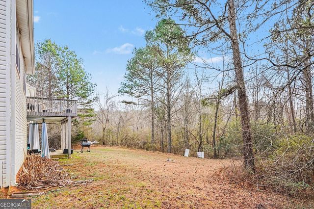 240 Grove Pointe Drive, Locust Grove, GA 30248