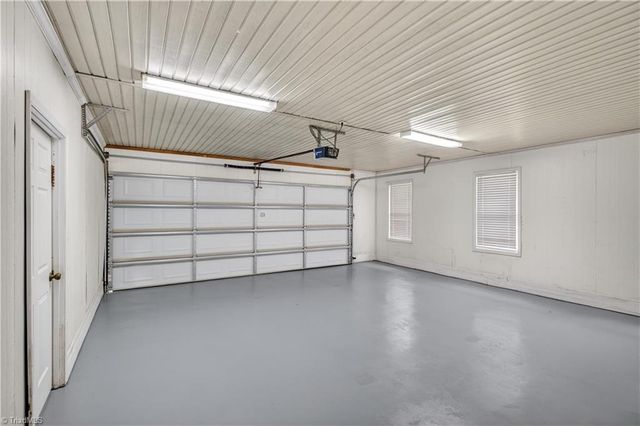 8976 US Highway 64 W, Trinity, NC 27370