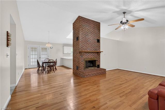 8976 US Highway 64 W, Trinity, NC 27370