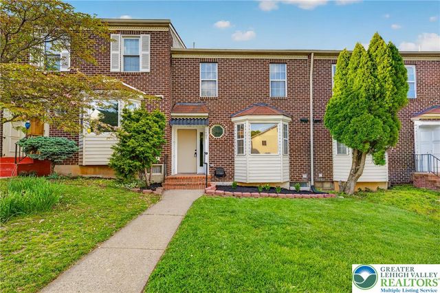 1407 Presidential Drive, Whitehall Twp, PA 18052