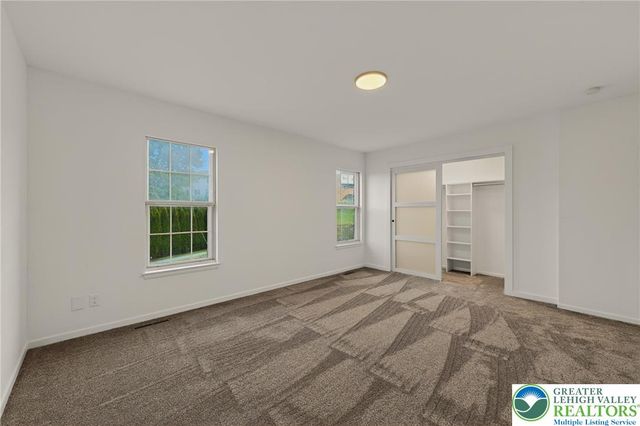 1407 Presidential Drive, Whitehall Twp, PA 18052