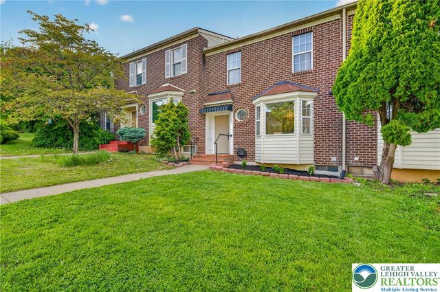 1407 Presidential Drive, Whitehall Twp, PA 18052