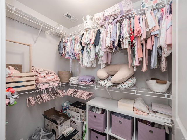 3077 Dowgate Drive, Newburgh, IN 47630