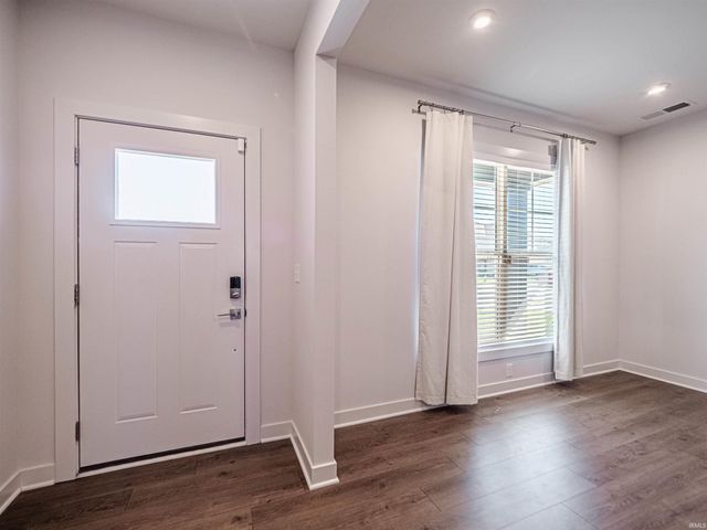 3077 Dowgate Drive, Newburgh, IN 47630