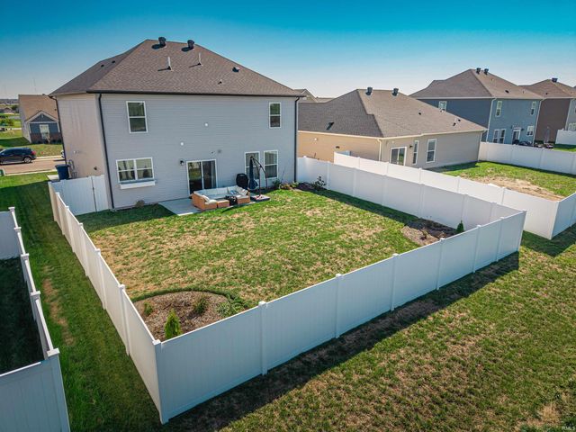 3077 Dowgate Drive, Newburgh, IN 47630