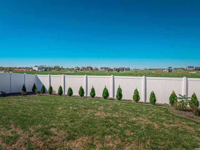 3077 Dowgate Drive, Newburgh, IN 47630