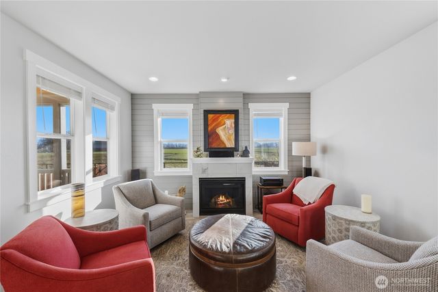 405 Maple Avenue, La Conner, WA 98257