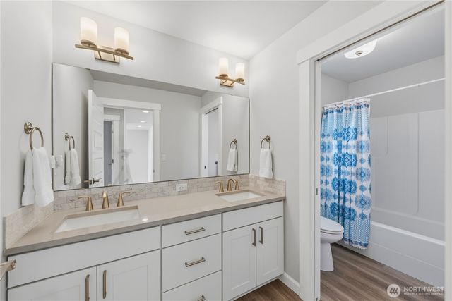 405 Maple Avenue, La Conner, WA 98257