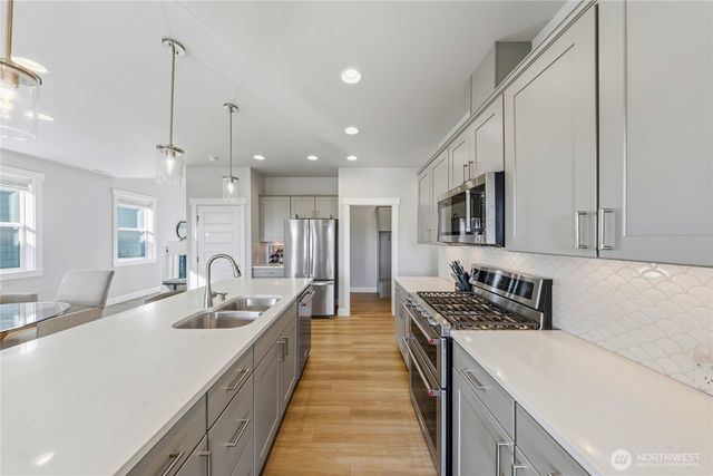 405 Maple Avenue, La Conner, WA 98257