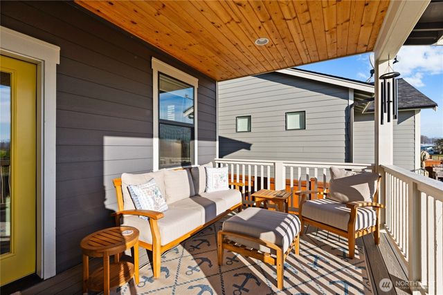 405 Maple Avenue, La Conner, WA 98257