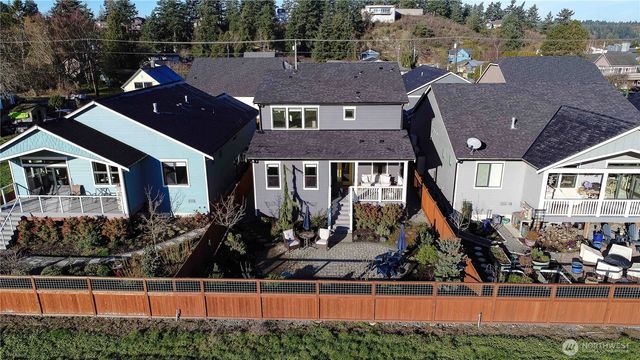 405 Maple Avenue, La Conner, WA 98257