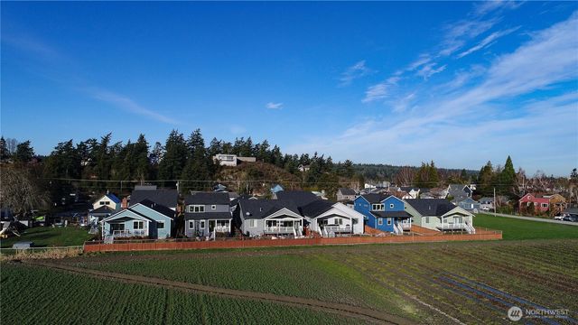 405 Maple Avenue, La Conner, WA 98257